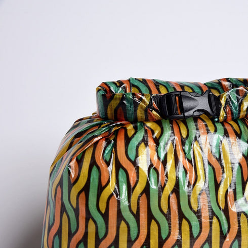 WIM WORKS Medium Roll-Top Stuff Sack Dyneema®